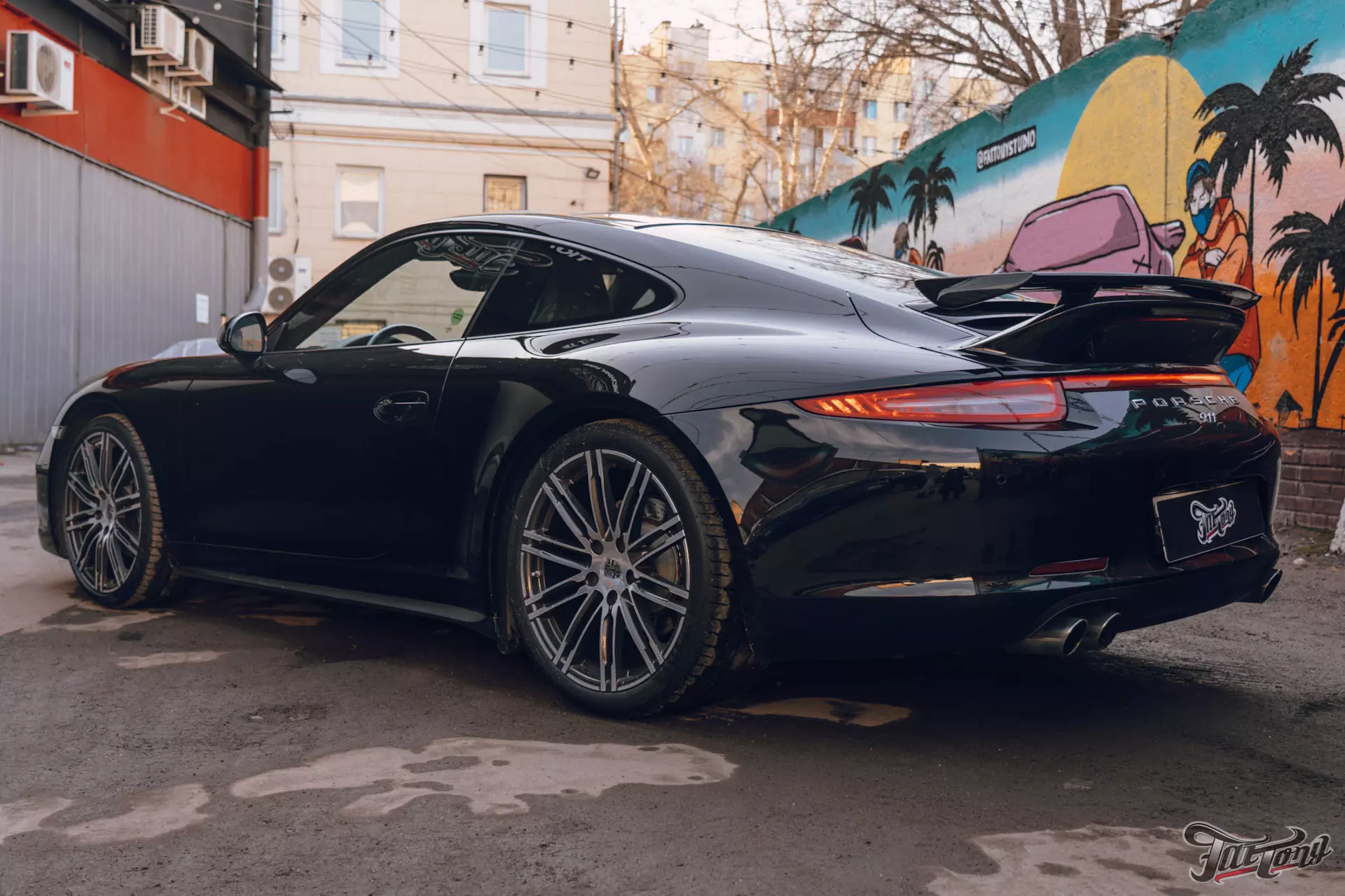 Porsche 911. Полировка пленки+покрытие керамикой